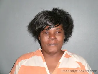 Mugshot of KESHA JENEAN SMITH