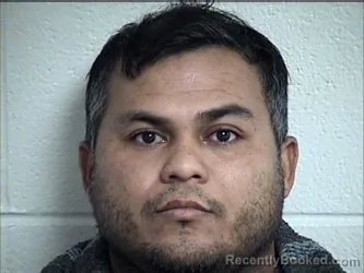 Mugshot of YONATON GALVIS-ARANGO