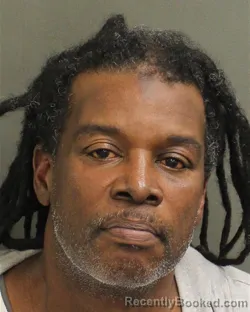 Mugshot of DERRICK SCOTT