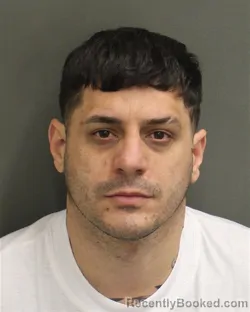 Mugshot of JOHNNY ROBERTO PEROZORODRIGUEZ