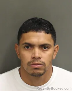 Mugshot of DAISON DANIEL NUNEZVALLADARES