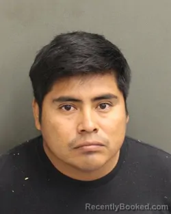 Mugshot of ADRIAN DEJESUS MUNOZVAZQUEZ