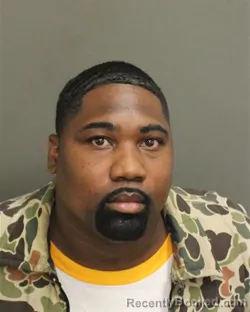 Mugshot of DESHAWN MARCUS MULLEN