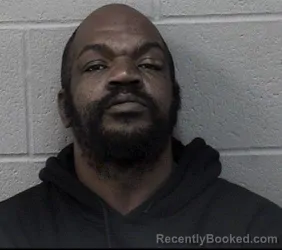 Mugshot of FLOYD MARCUS HAYES