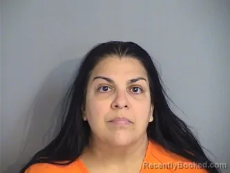 Mugshot of YESENIA CHRISTINA WALLIS