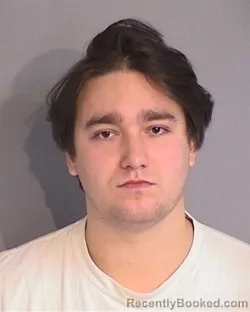 Mugshot of GAVIN SPENCER MUELLER