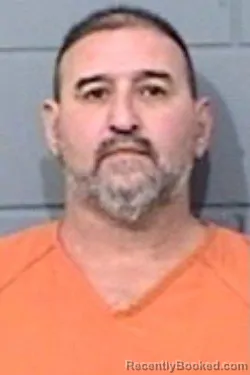 Mugshot of ROBERT SHANNON KNIGHT