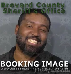 Mugshot of TREVON LANANTE DAUGHTRY