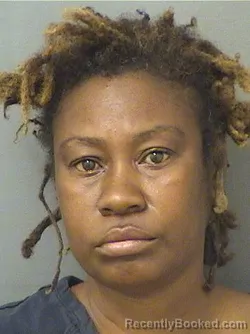Mugshot of LATONYA MONIQUE LASTER
