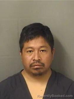 Mugshot of ROLFI L JUAREZPEREZ
