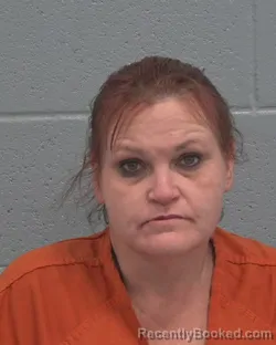 Mugshot of VICTORIA LYNN LOPEZ-RODRIGUEZ