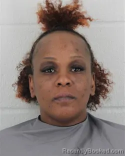 Mugshot of EBONI CLARICE MORRIS