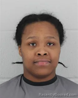 Mugshot of JASHONA KIRSHAWN MONIQUE CLARK