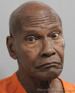 Mugshot of MOSE HENDERSON