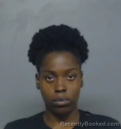 Mugshot of LATISHA PAUL