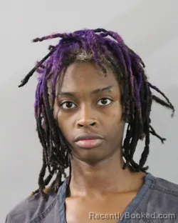 Mugshot of RIMIYAH MOORE