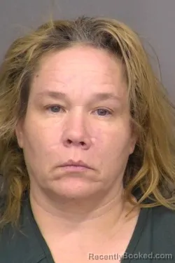 Mugshot of Rosemelda Shantele Smith