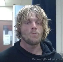 Mugshot of IAN GARRETT ABERNATHY