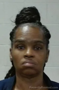 Mugshot of LARHONDA E CRAIG