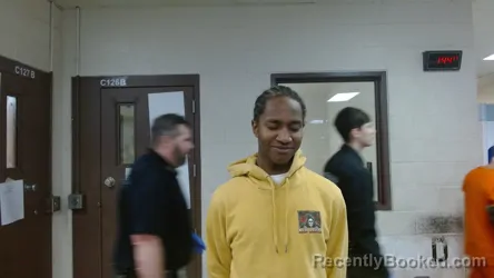 Mugshot of FARBRON LERON ROBINSON