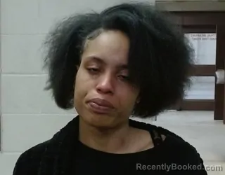 Mugshot of SUSCERAE KIARRA DILLARD