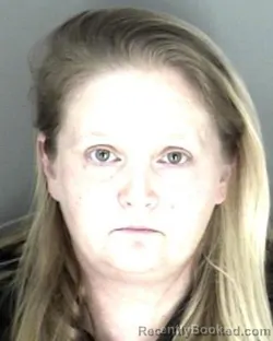 Mugshot of Tabra Ann Claussen
