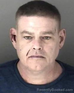 Mugshot of Christopher Michael Stapleton