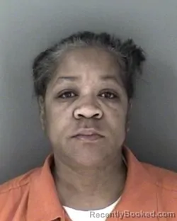 Mugshot of Carlotta Denise Clark