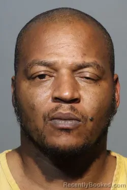 Mugshot of JONATHAN JOVARIUS GREEN