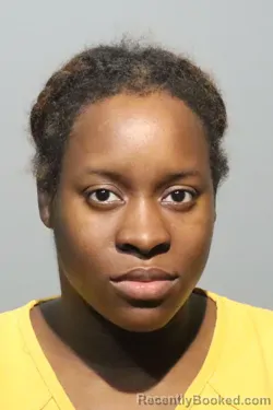 Mugshot of SHALEXUS MILLEDGE
