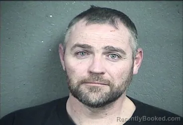 Mugshot of JUSTIN W STEELE