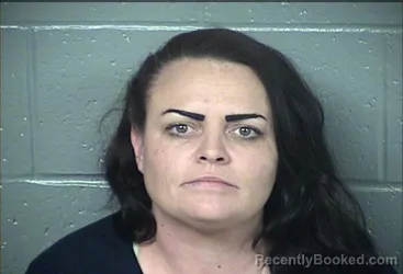 Mugshot of CRYSTAL CHERRI ROBERTS