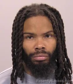 Mugshot of Traivon Donnell Jones