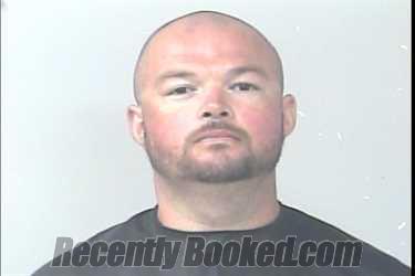 Mugshot of Aaron Glenn Mcmillan