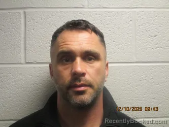 Mugshot of THOMAS BASH