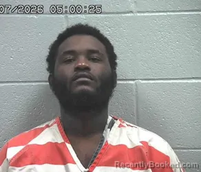 Mugshot of MATEYO JAHMEL PALMER