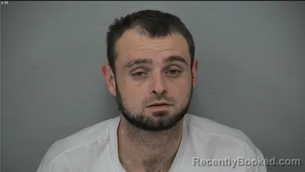 Mugshot of JACOB MATTHEW ROOF