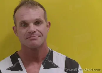 Mugshot of JONATHAN ROBB