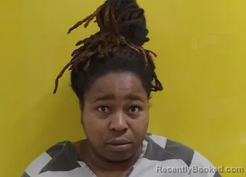 Mugshot of DANICE MONTRARA HOPPER