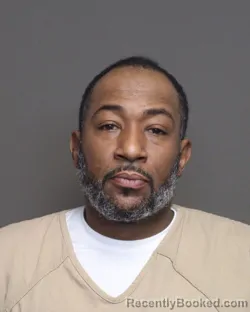 Mugshot of TAUNT S DENNY