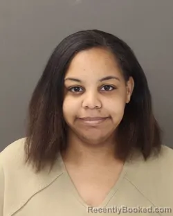 Mugshot of DANIELLE HARDY