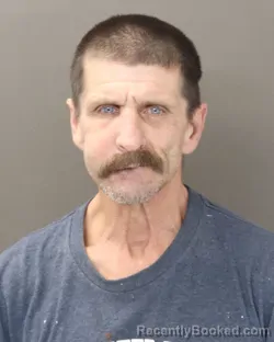 Mugshot of DARREN P PORTER