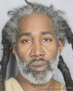 Mugshot of ANTOINE IZELL SINGLETRAY