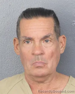 Mugshot of GERARDO DEL VALLE