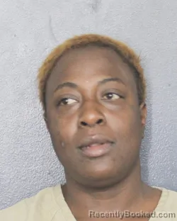 Mugshot of ARIEL LAKESHIA STUBBS