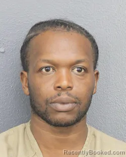 Mugshot of XAVIER G EDWARD