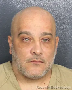 Mugshot of EDGARDO VALLE