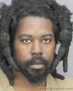 Mugshot of DEMETRIUS GARDNER
