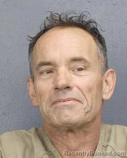 Mugshot of BRIAN LEMUEL BEACH