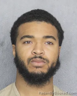 Mugshot of DEANDRE EDWARD SMITH